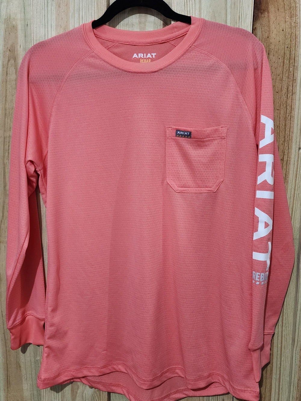 Ariat/Rebar Coral Long-Sleeve Pocket Tee with Sleeve Logo. LIKE BRAND NEW